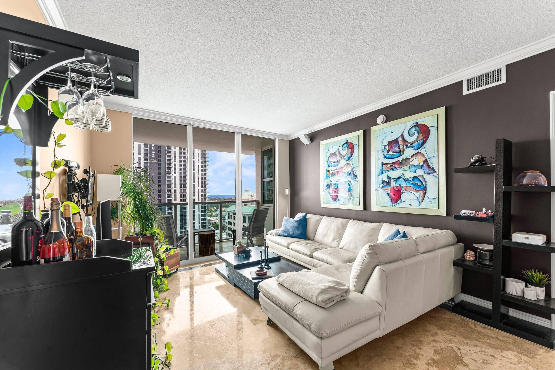 016-350Southeast2ndStreet-2860-FortLaude