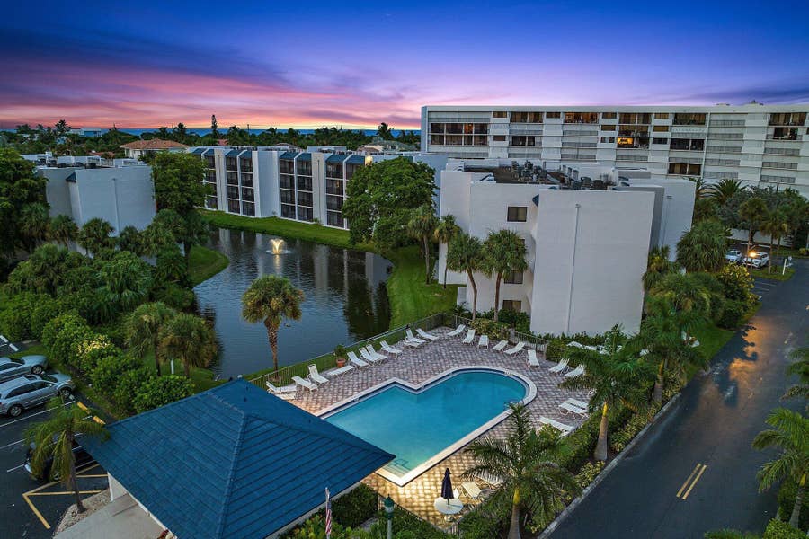 Property photo for 1605 S Us Hwy 1, #E104, Jupiter, FL