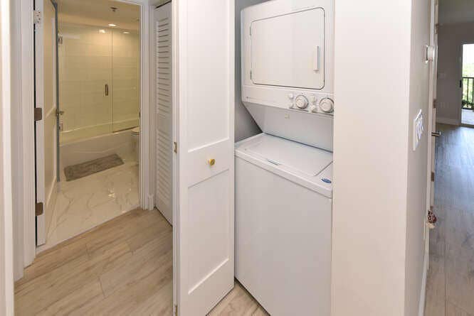 275 Palm Ave Apt C406 Jupiter-small-015-