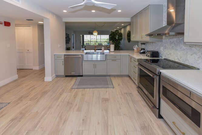 275 Palm Ave Apt C406 Jupiter-small-006-
