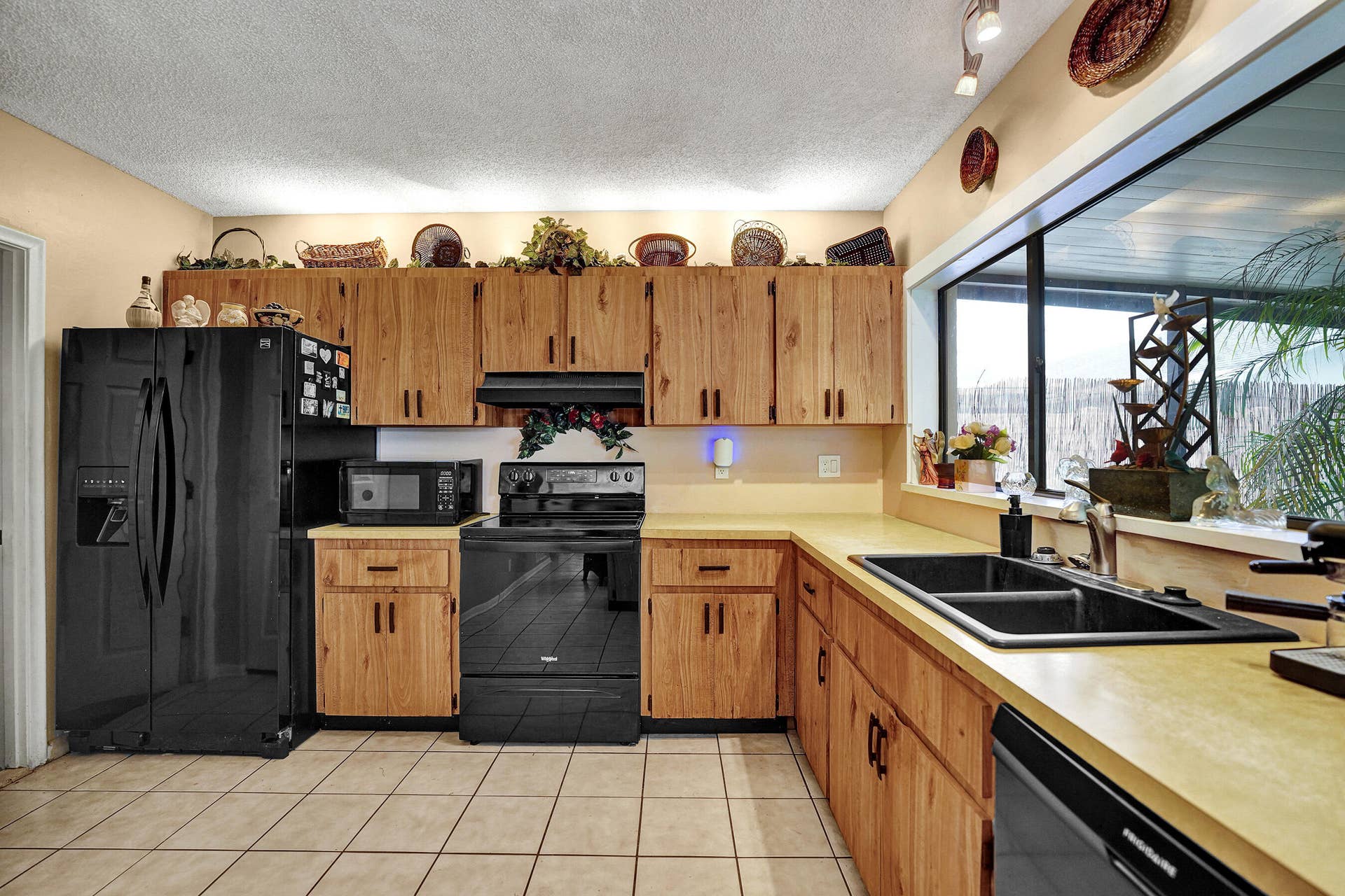 8650 SW 51st Street, Cooper City, FL 33328 DSC02862