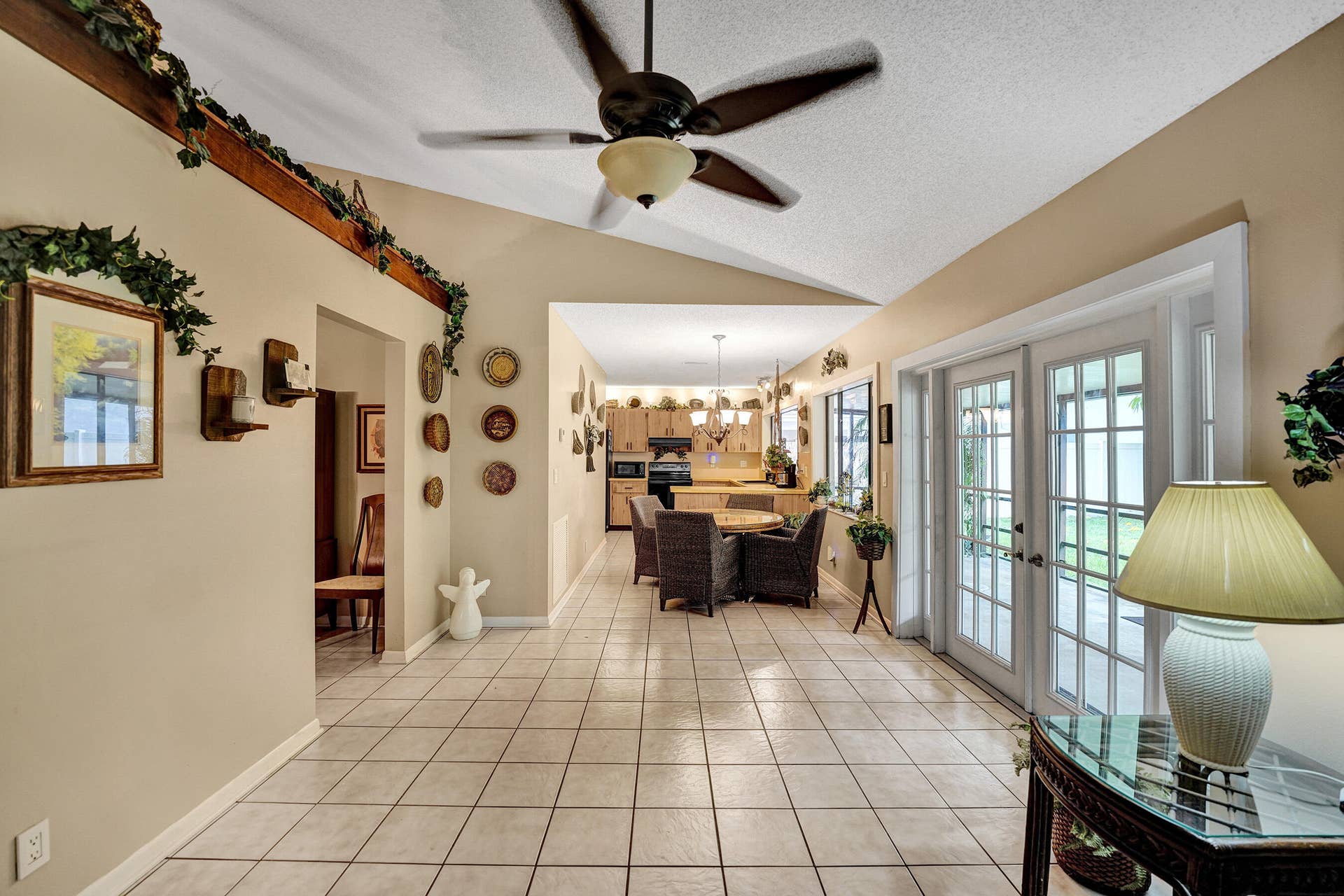 8650 SW 51st Street, Cooper City, FL 33328 DSC02838