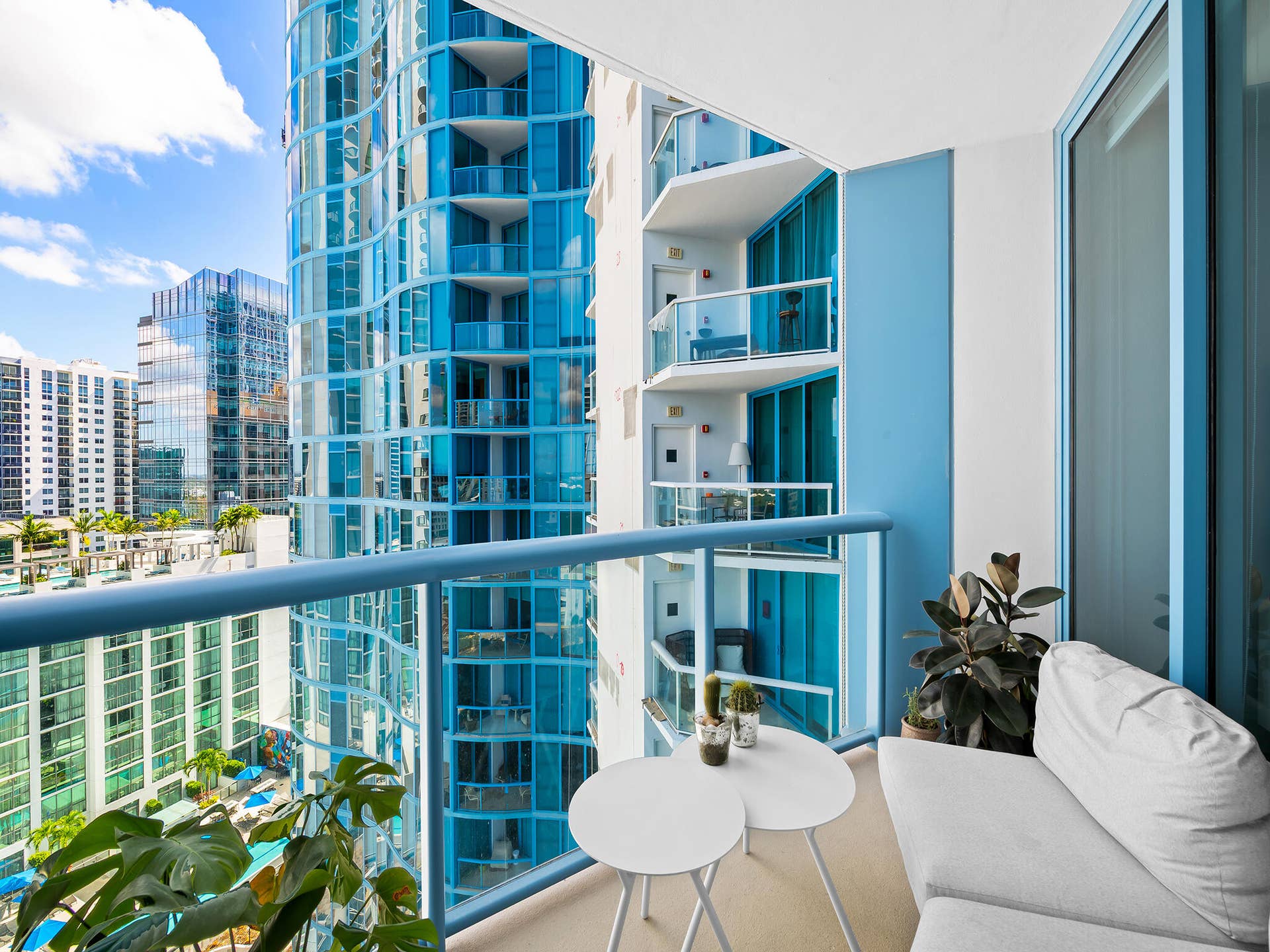 333 Las Olas Way, #2103, Fort Lauderdale, Fort Lauderdale, FL 33301 Private Balcony