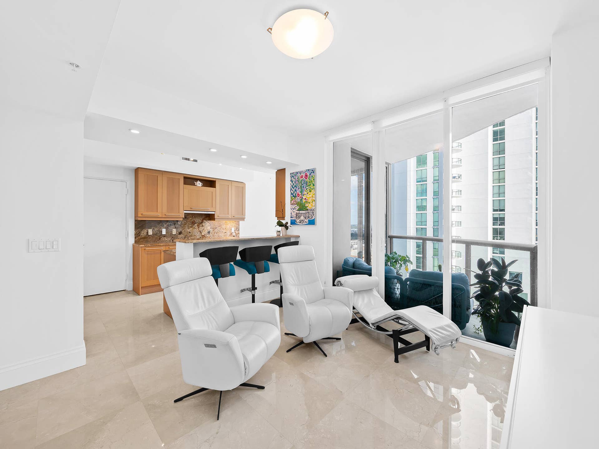 333 Las Olas Way, #2103, Fort Lauderdale, Fort Lauderdale, FL 33301 Living Room
