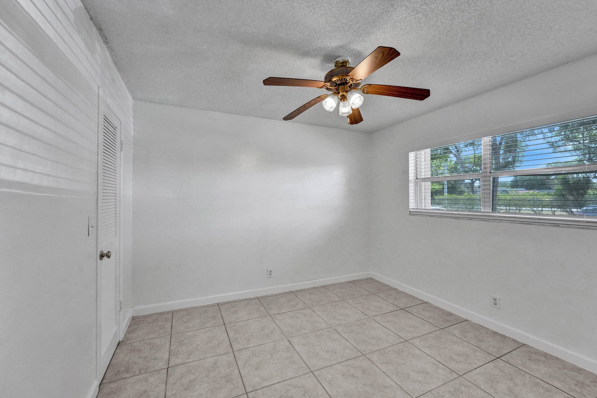 600 SE 2nd Avenue, #K2, Deerfield Beach, FL 33441 RJP02544
