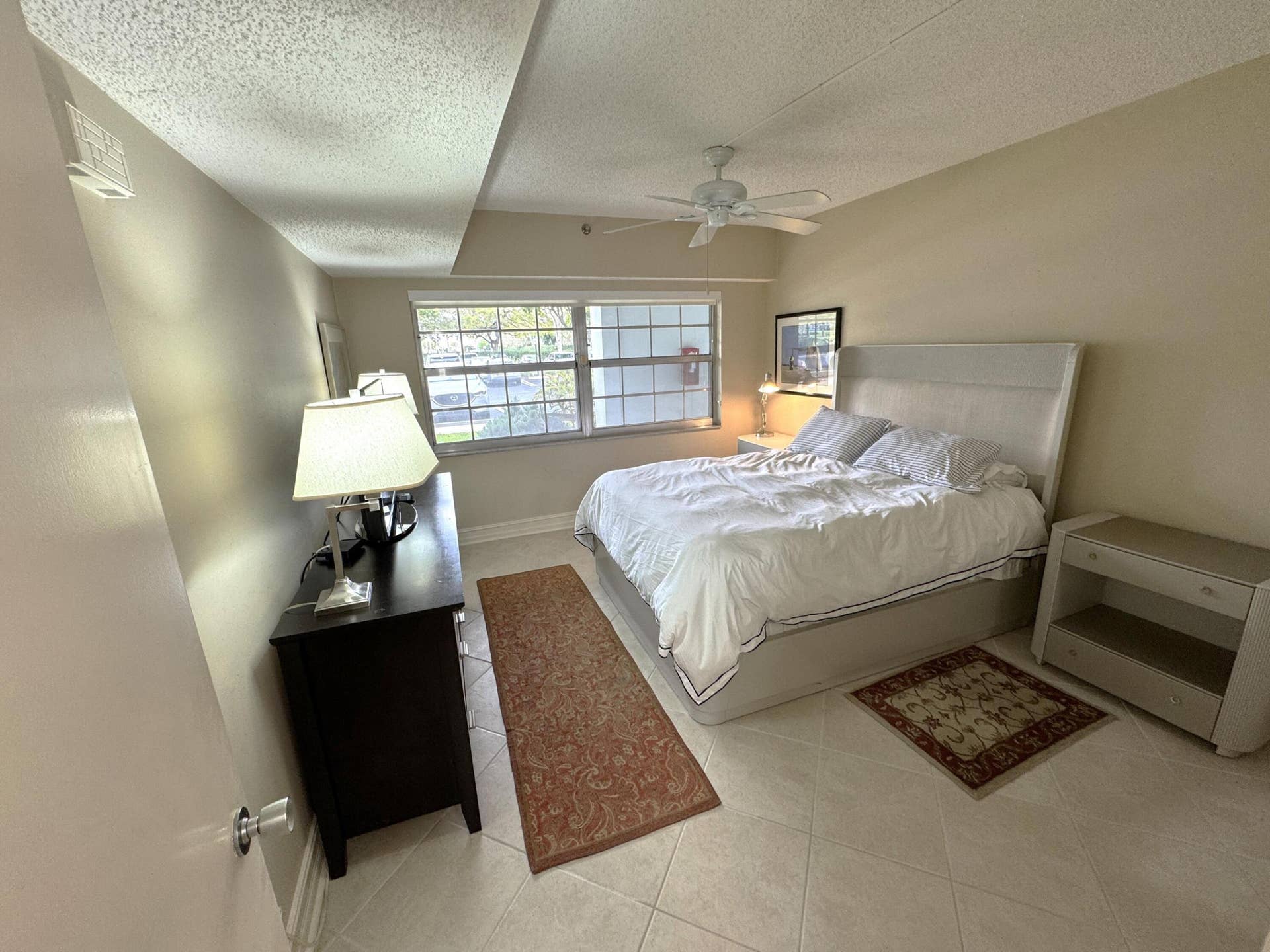 625 Oaks Drive, #106, Pompano Beach, FL 33069 Guest Bedroom-1