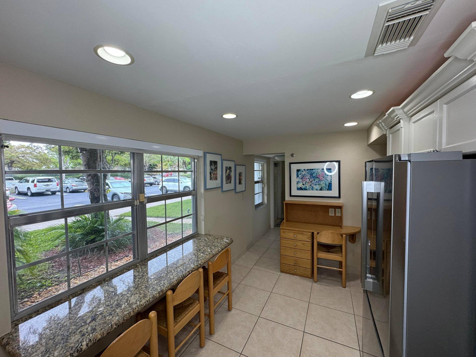 625 Oaks Drive, #106, Pompano Beach, FL 33069 Kitchen-2