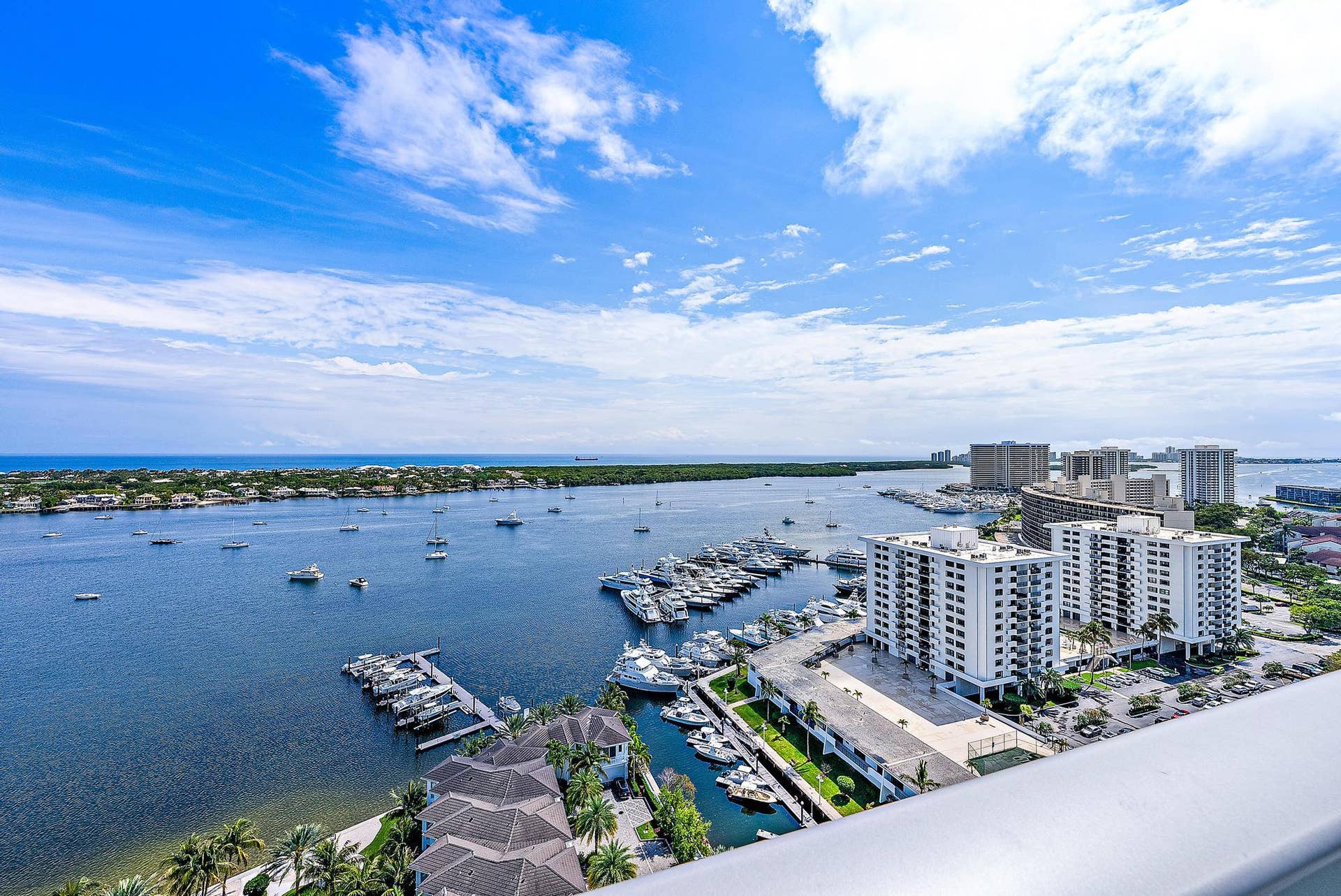 2 Water Club Way, #2004, North Palm Beach, FL 33408 2 Water Club Way #2003-25
