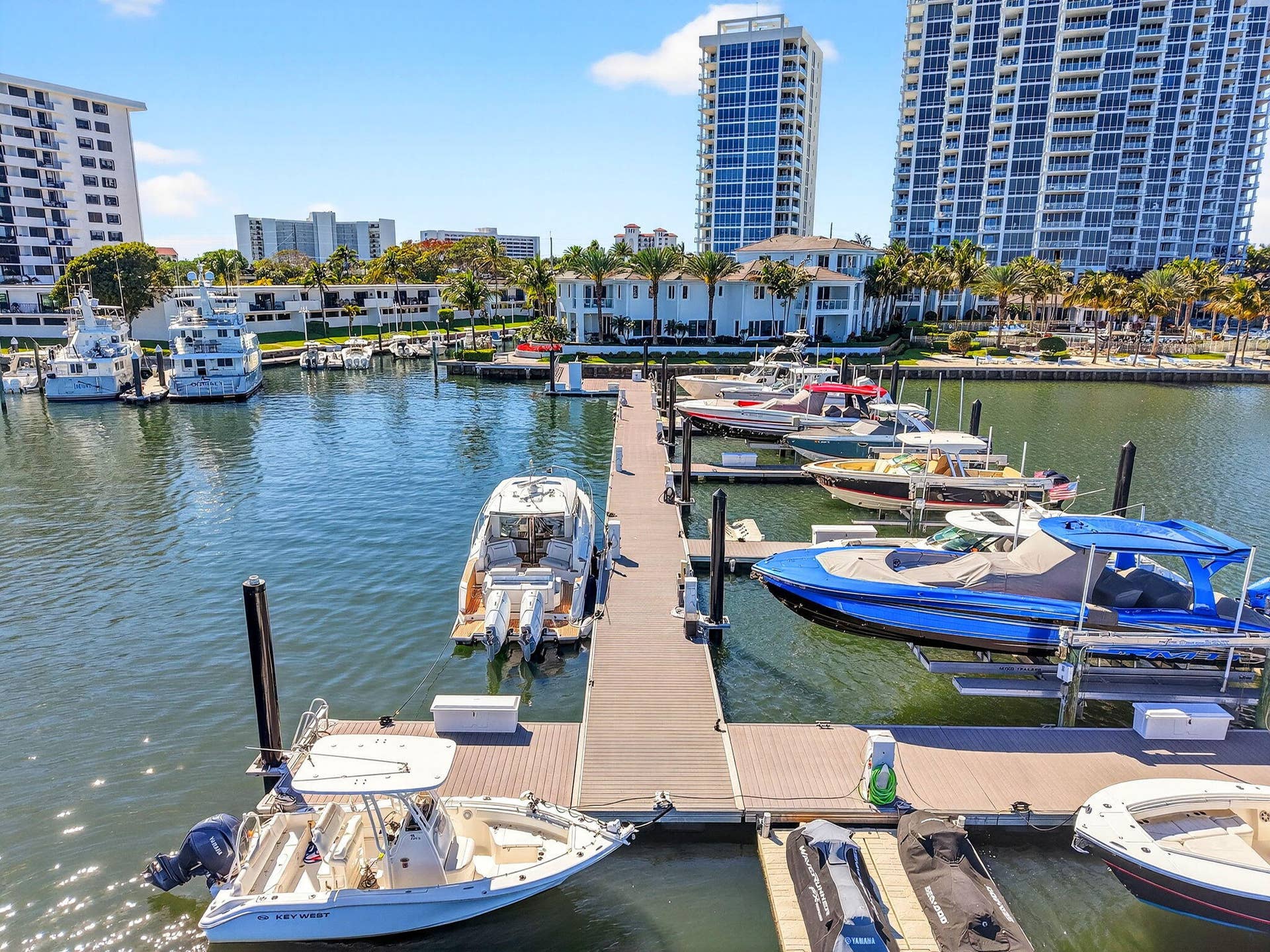 2 Water Club Way, #2004, North Palm Beach, FL 33408 82-web-or-mls-DJI_20260223140209_0072_D