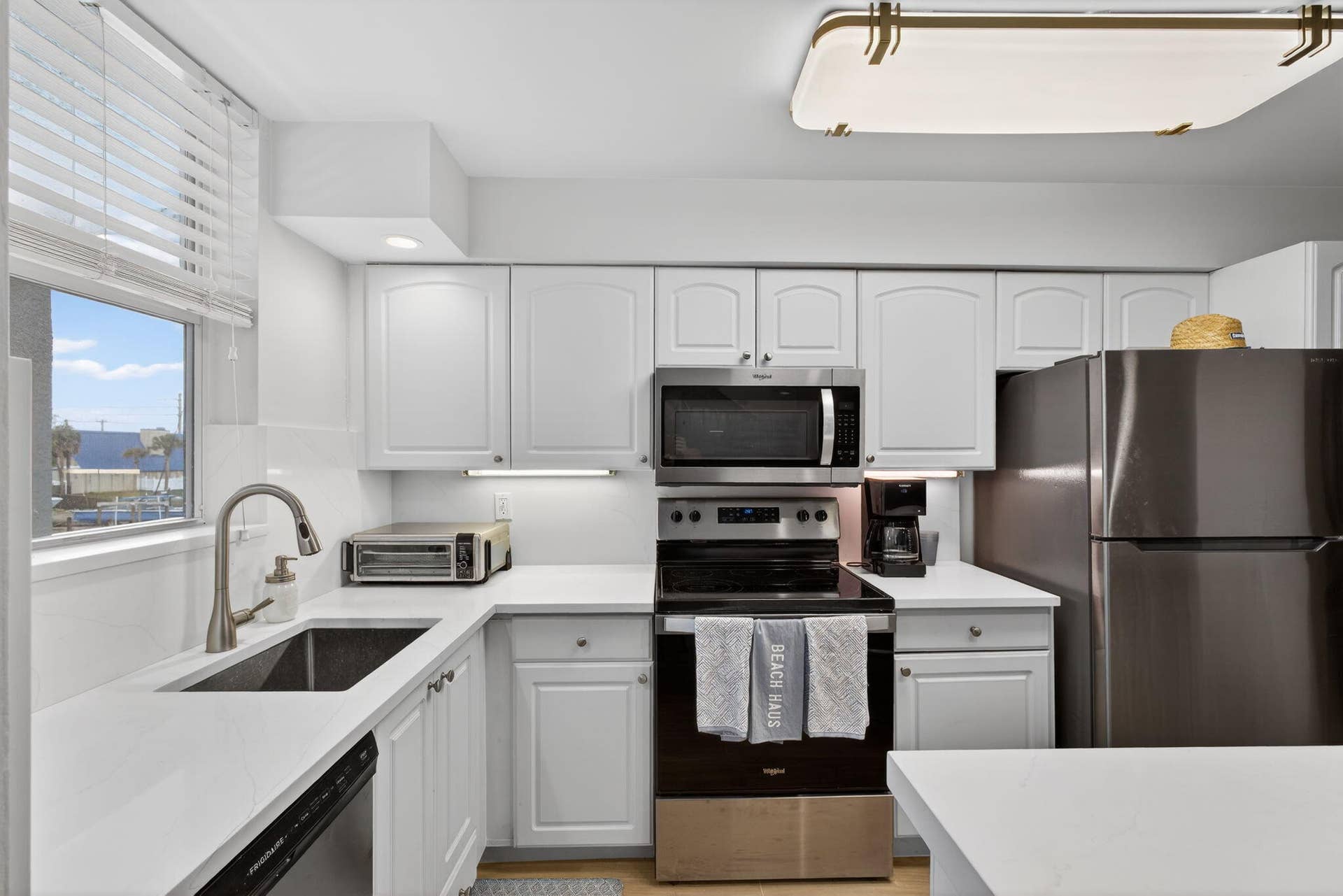 108 Paradise Harbour Boulevard, #305, North Palm Beach, FL 33408 12-web-or-mls-5D1A0941