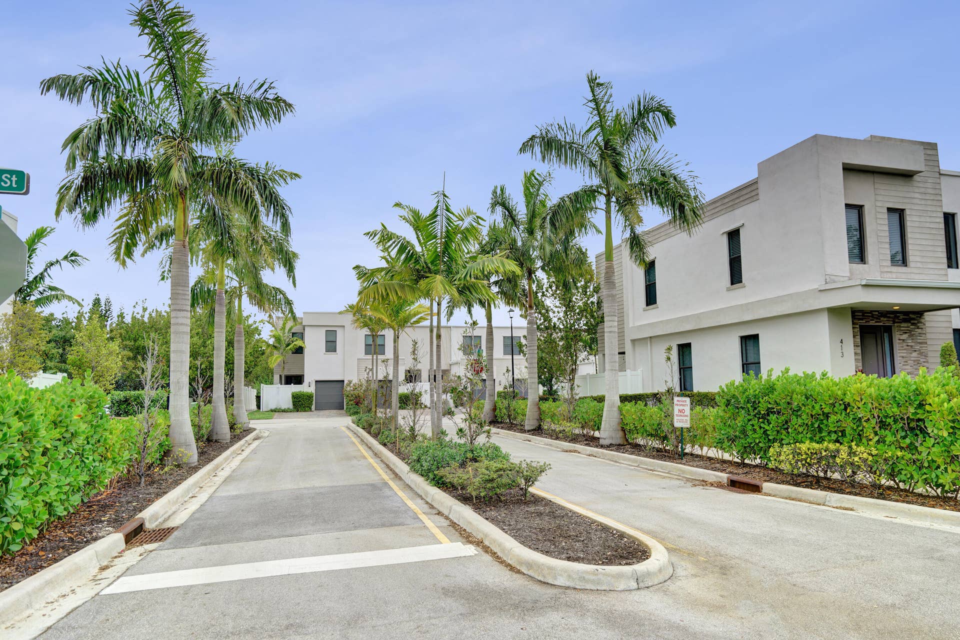 435 NW 17th Street, Fort Lauderdale, FL 33311 DSC00273
