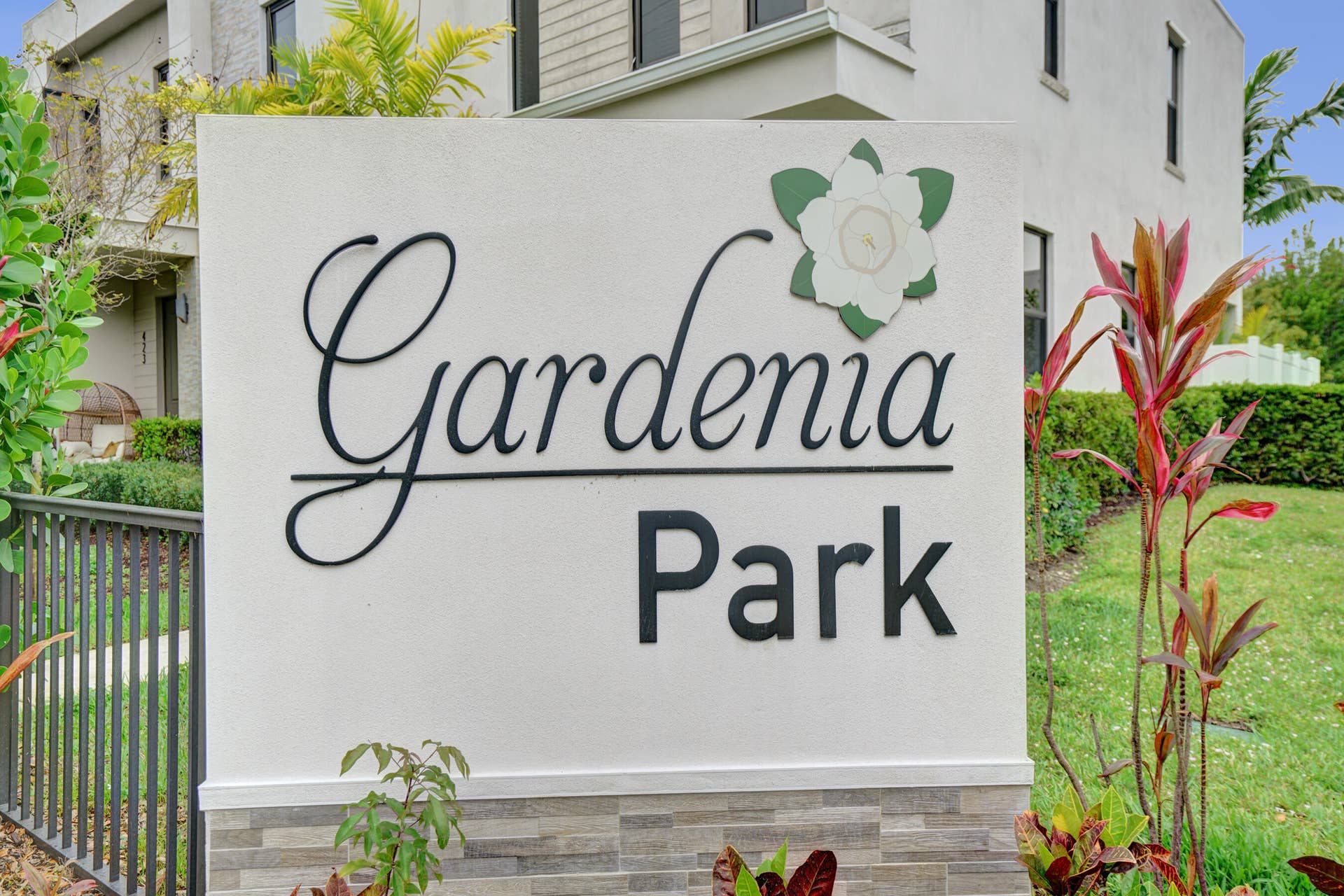 435 NW 17th Street, Fort Lauderdale, FL 33311 DSC00270