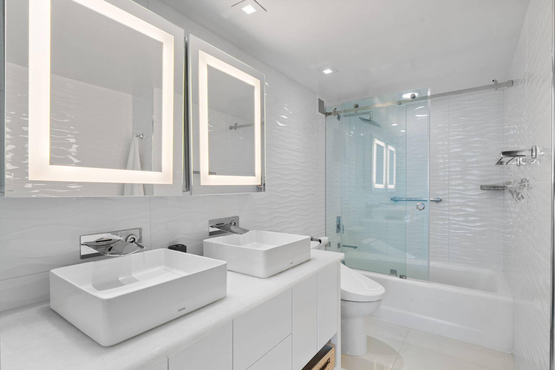 1620 S Ocean Boulevard, #16-h, Lauderdale By The Sea, FL 33062 22-web-or-mls-A7R01995 copy