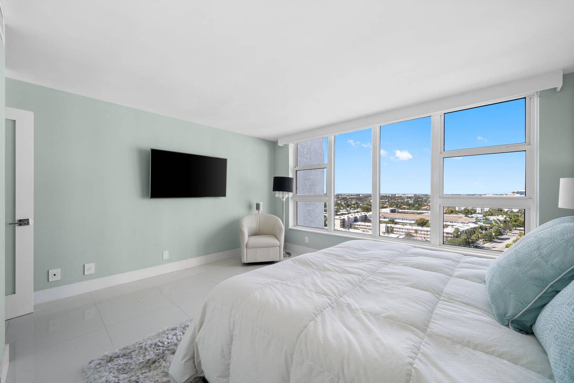 1620 S Ocean Boulevard, #16-h, Lauderdale By The Sea, FL 33062 16-web-or-mls-A7R01960 copy