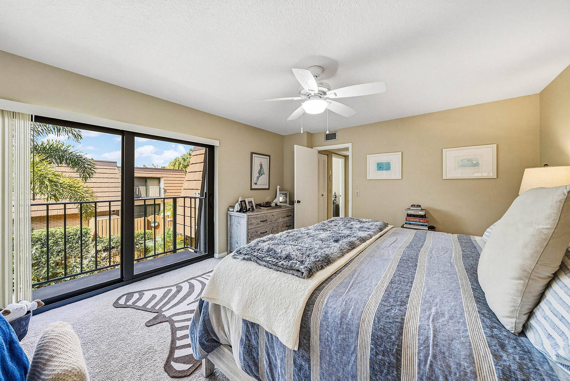 025-271527thCourt-Jupiter-FL-33477-SMALL