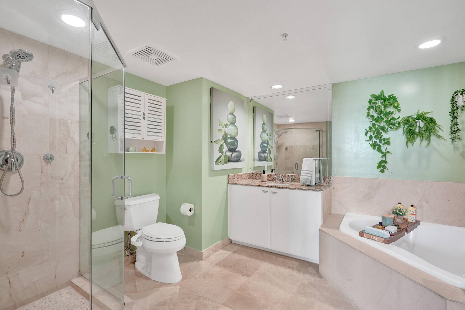 600 W Las Olas Boulevard, #1803s, Fort Lauderdale, FL 33312 DSC02298