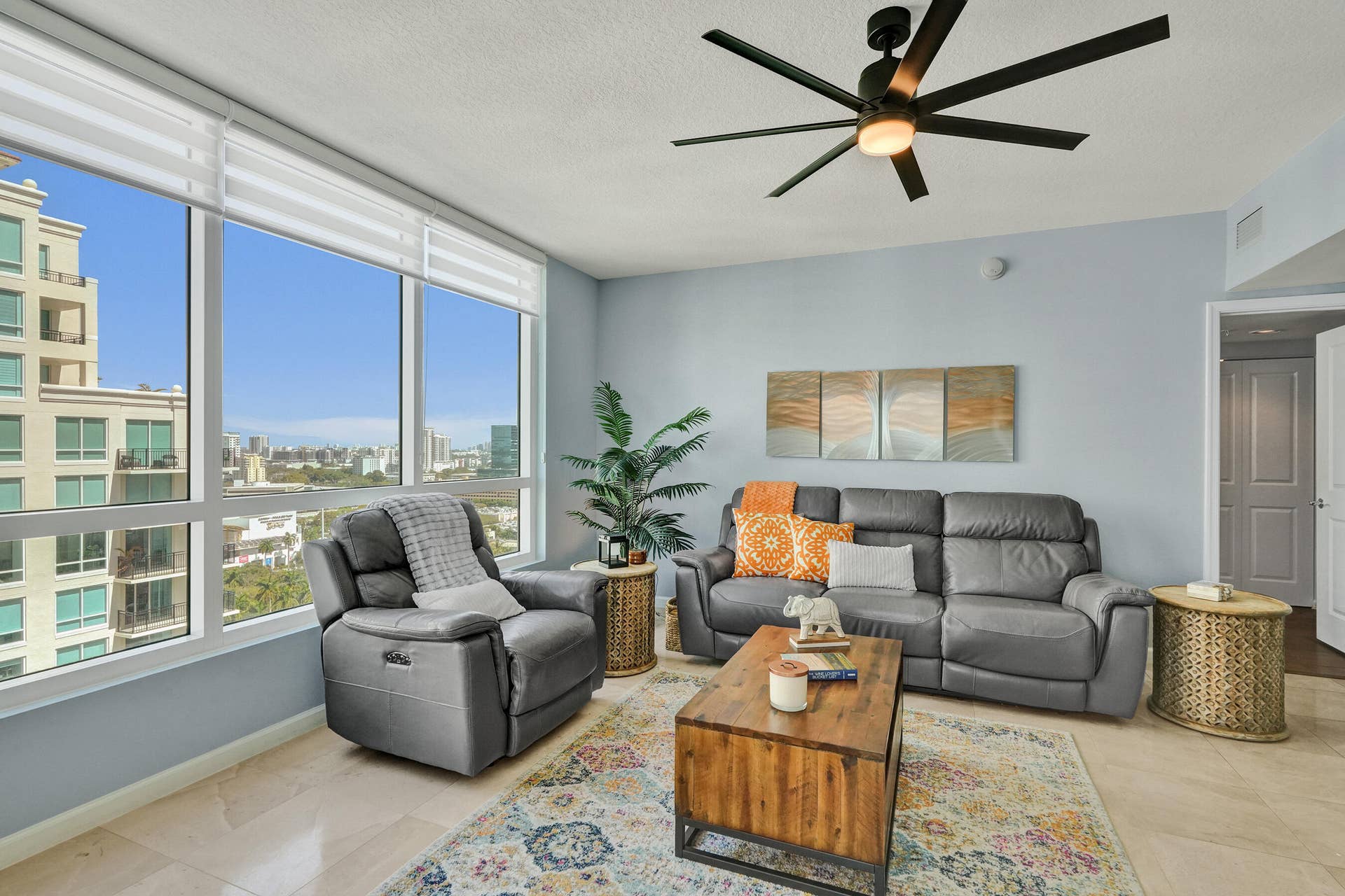 600 W Las Olas Boulevard, #1803s, Fort Lauderdale, FL 33312 DSC02340