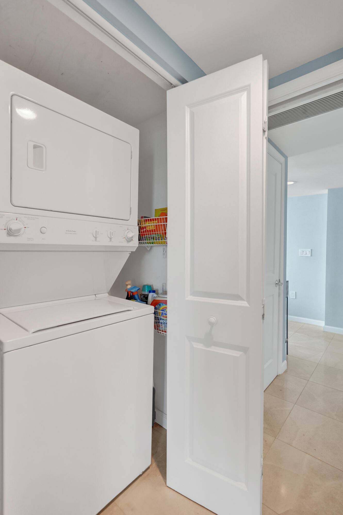600 W Las Olas Boulevard, #1803s, Fort Lauderdale, FL 33312 DSC02247