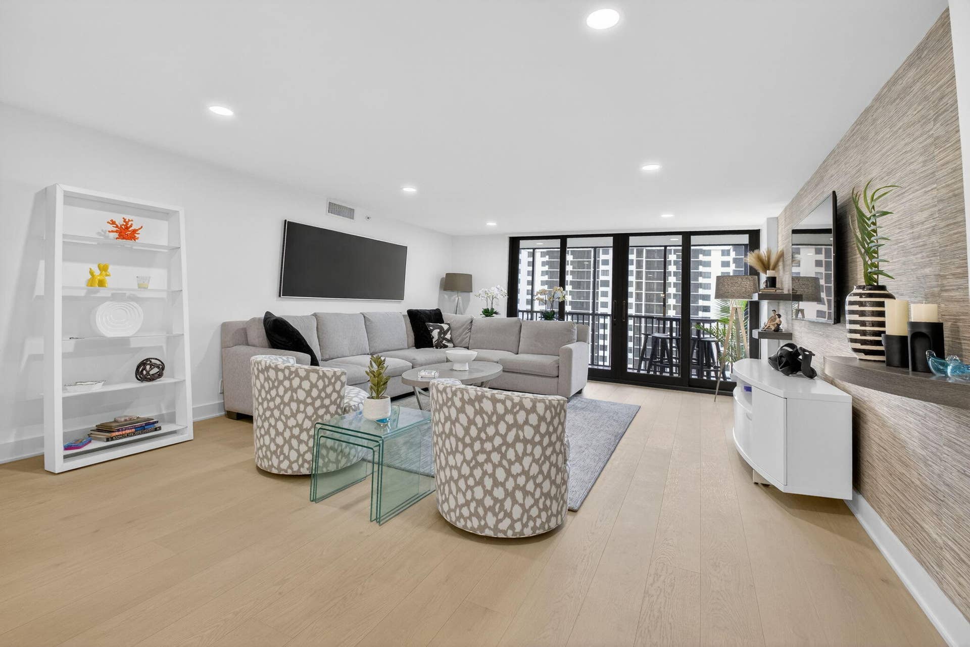 3400 S Ocean Boulevard, #10m, Highland Beach, FL 33487 8-web-or-mls-DSC_5762