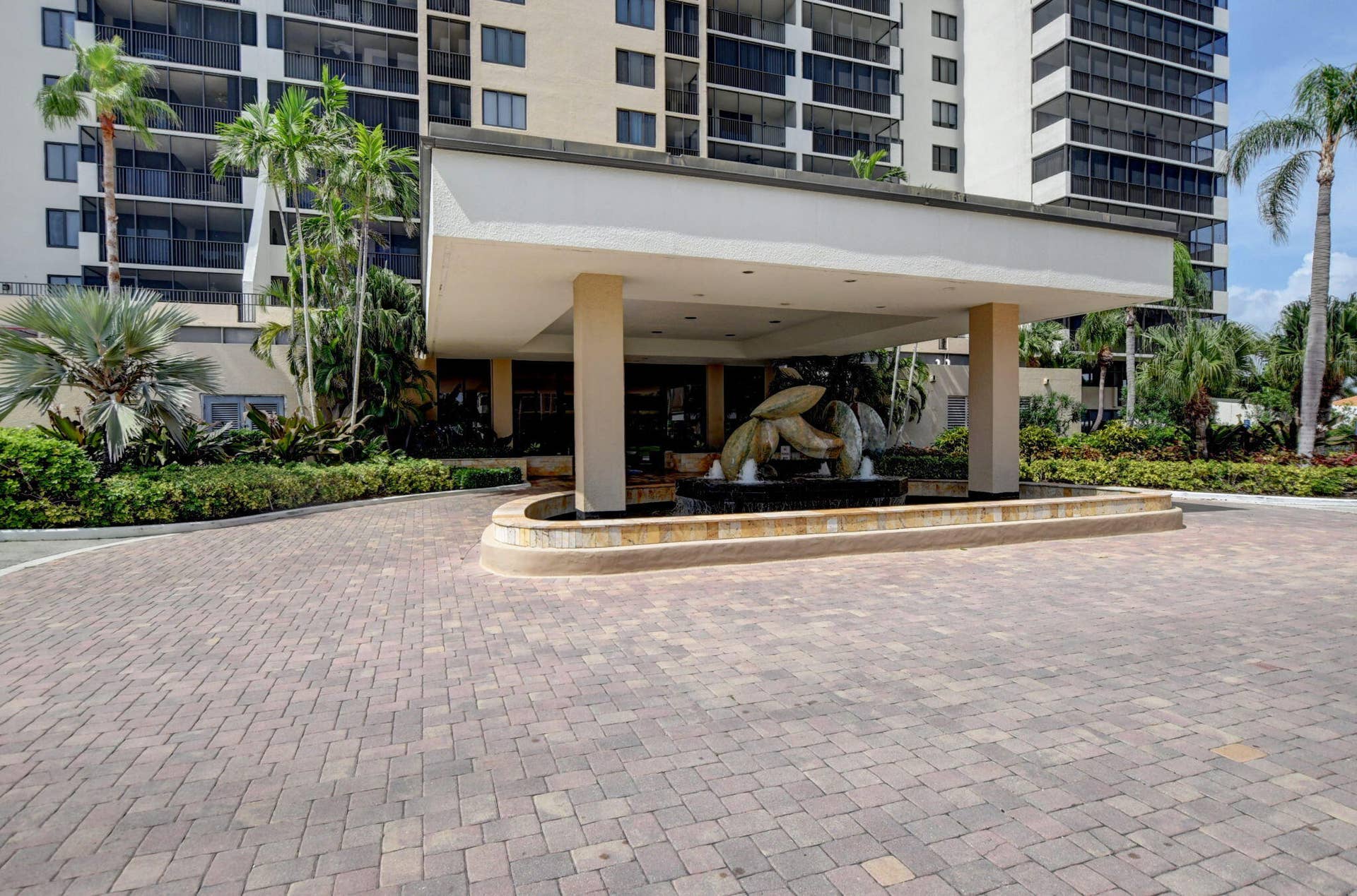 3400 S Ocean Boulevard, #10m, Highland Beach, FL 33487 53-web-or-mls-058_ebf_4542and4more