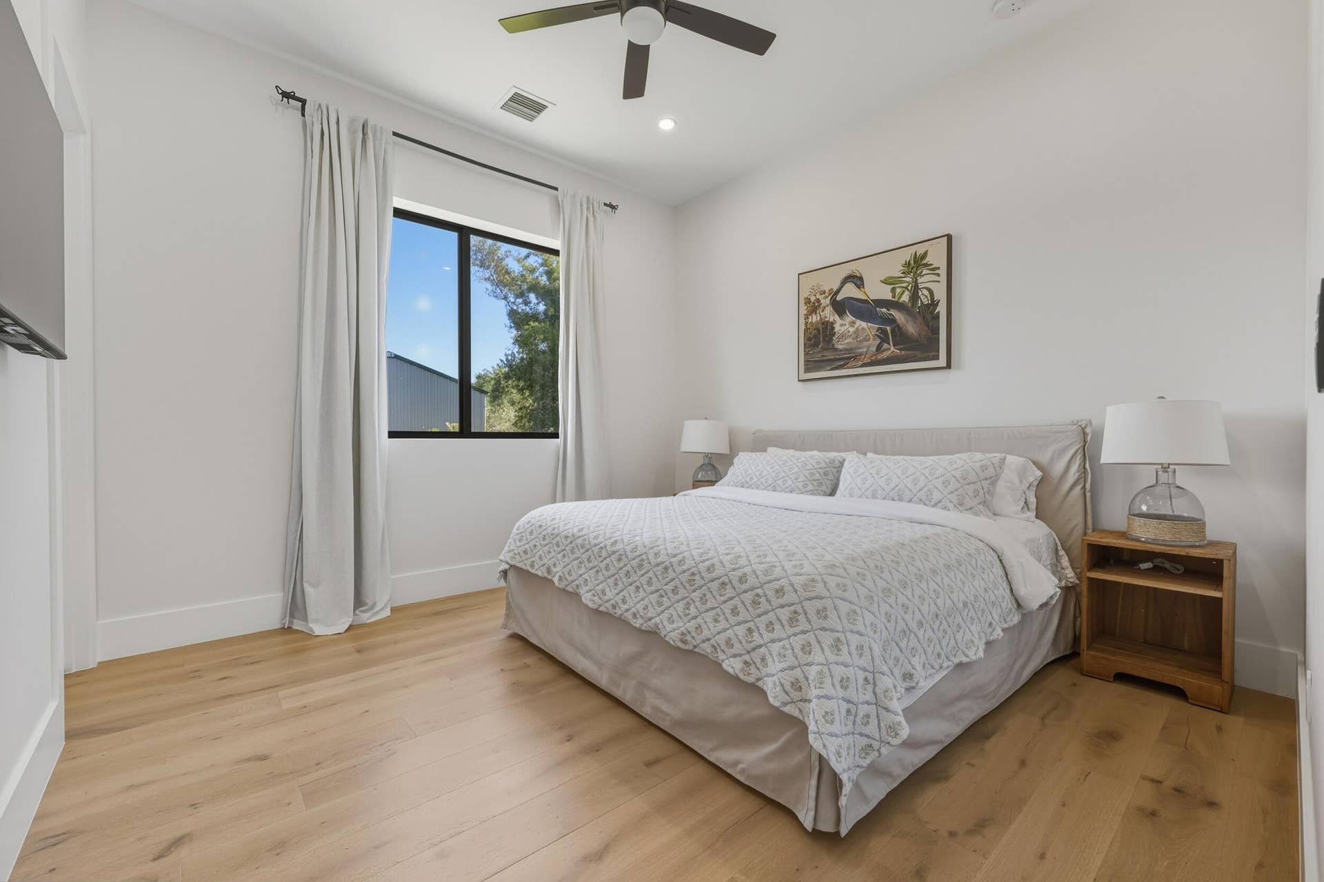 4th bedroom with walk in closet