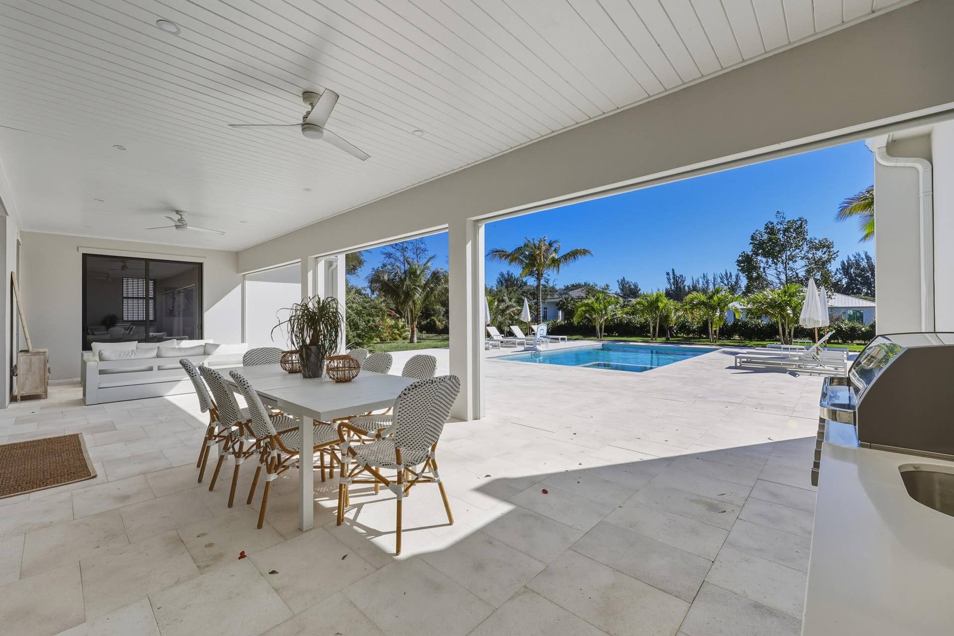 Covered Loggia with retractable bug screens