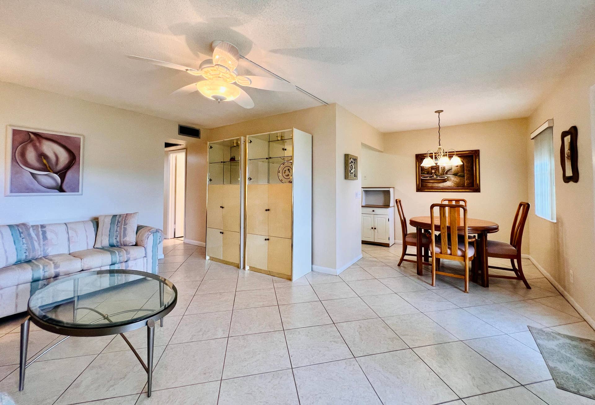 27 Sheffield B, West Palm Beach, FL 33417 Living to DIning