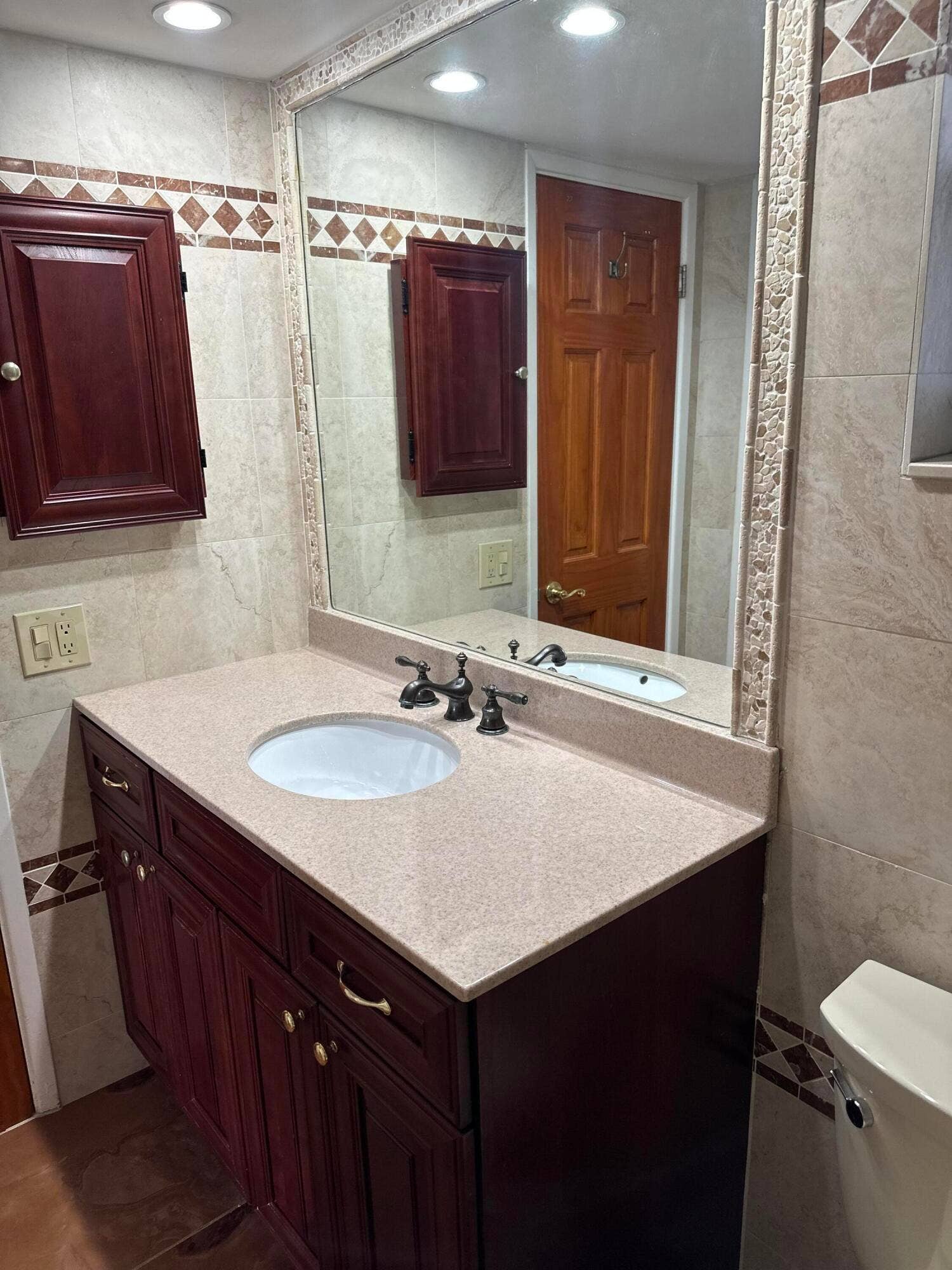 2900 Palm Aire Dr, #406, Pompano Beach, FL 33069 IMG_5099