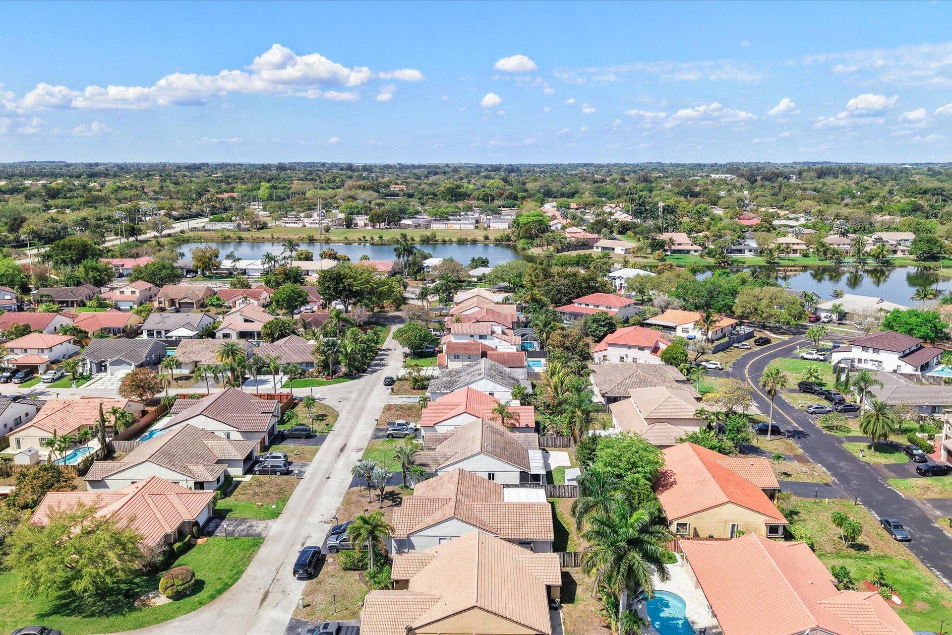 52-15541 Dover Ct_052