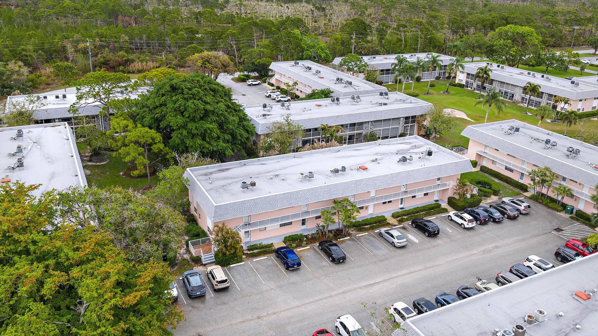 18081 SE Country Club Drive, #6-51, Jupiter, FL 33469 18081 SE Country Club Dr bldg 6 apt 51-1