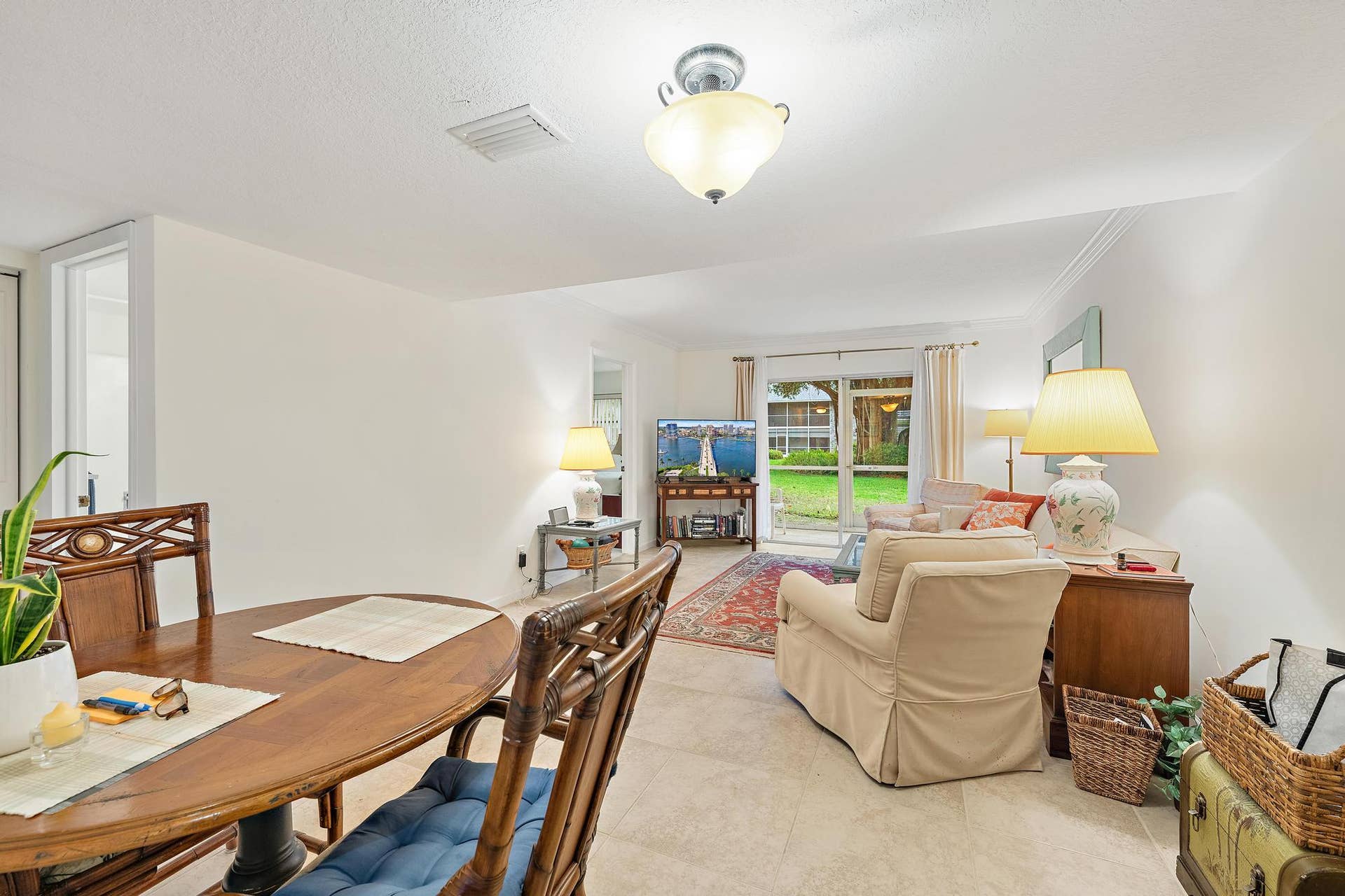18081 SE Country Club Drive, #6-51, Jupiter, FL 33469 18081 SE Country Club Dr bldg 6 apt 51-1