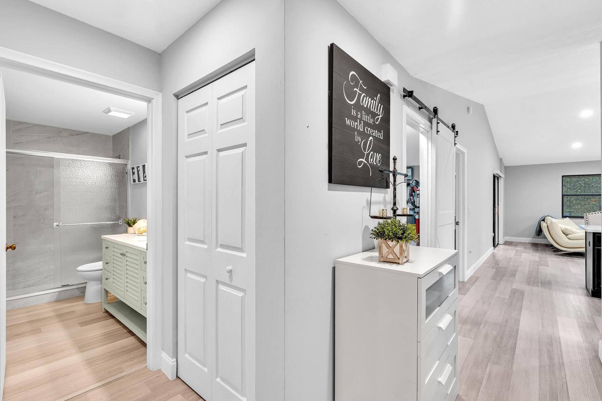 23120 Barwood Park Lane, #B, Boca Raton, FL 33433 Hallway