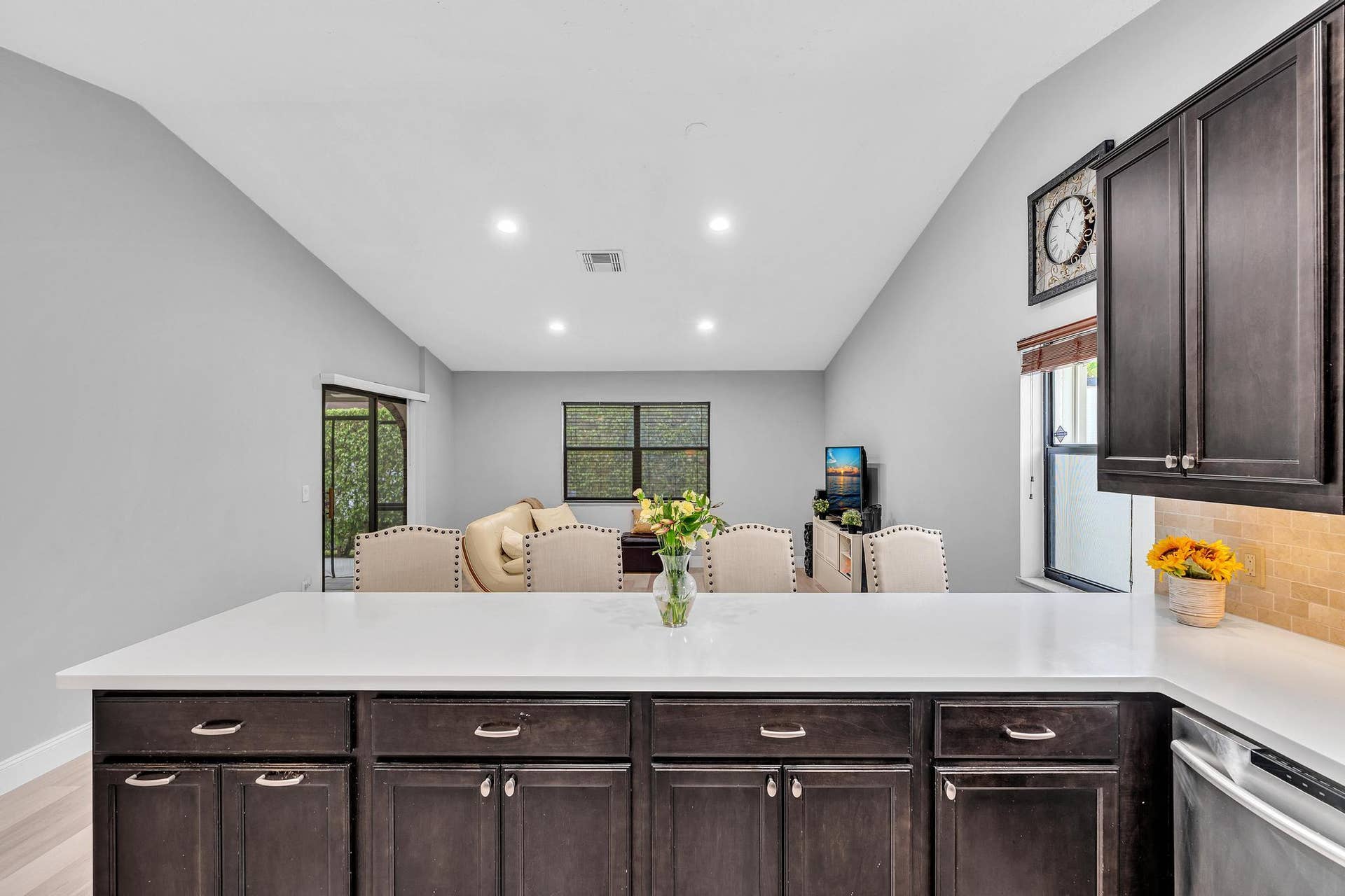 23120 Barwood Park Lane, #B, Boca Raton, FL 33433 Large Island top