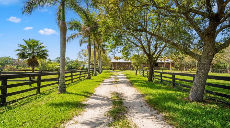Property photo for 12440 Tangerine Boulevard, The Acreage, FL
