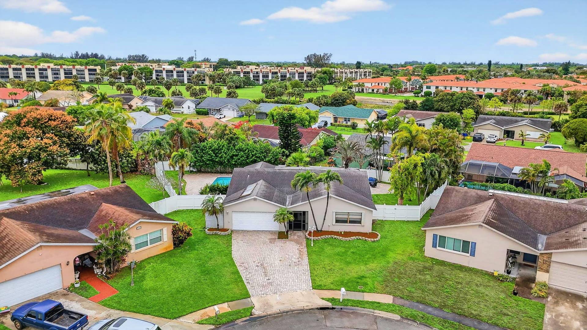 23153 SW 60th Way, Boca Raton, FL 33428 51-web-or-mls-DJI_20260319020929_0968_D_