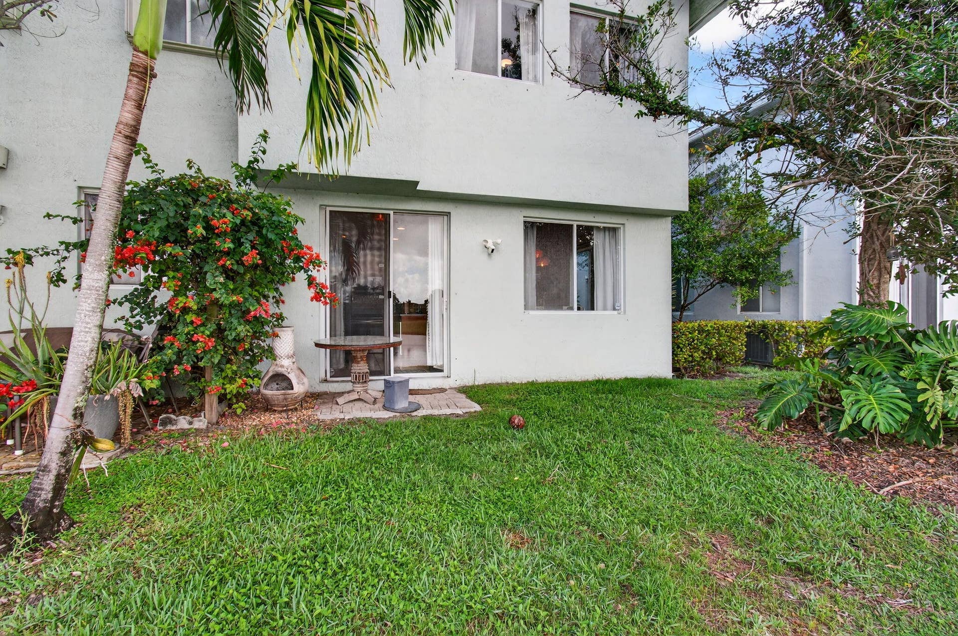 3167 Laurel Ridge Circle, Riviera Beach, FL 33404 67-web-or-mls-DSC_3413