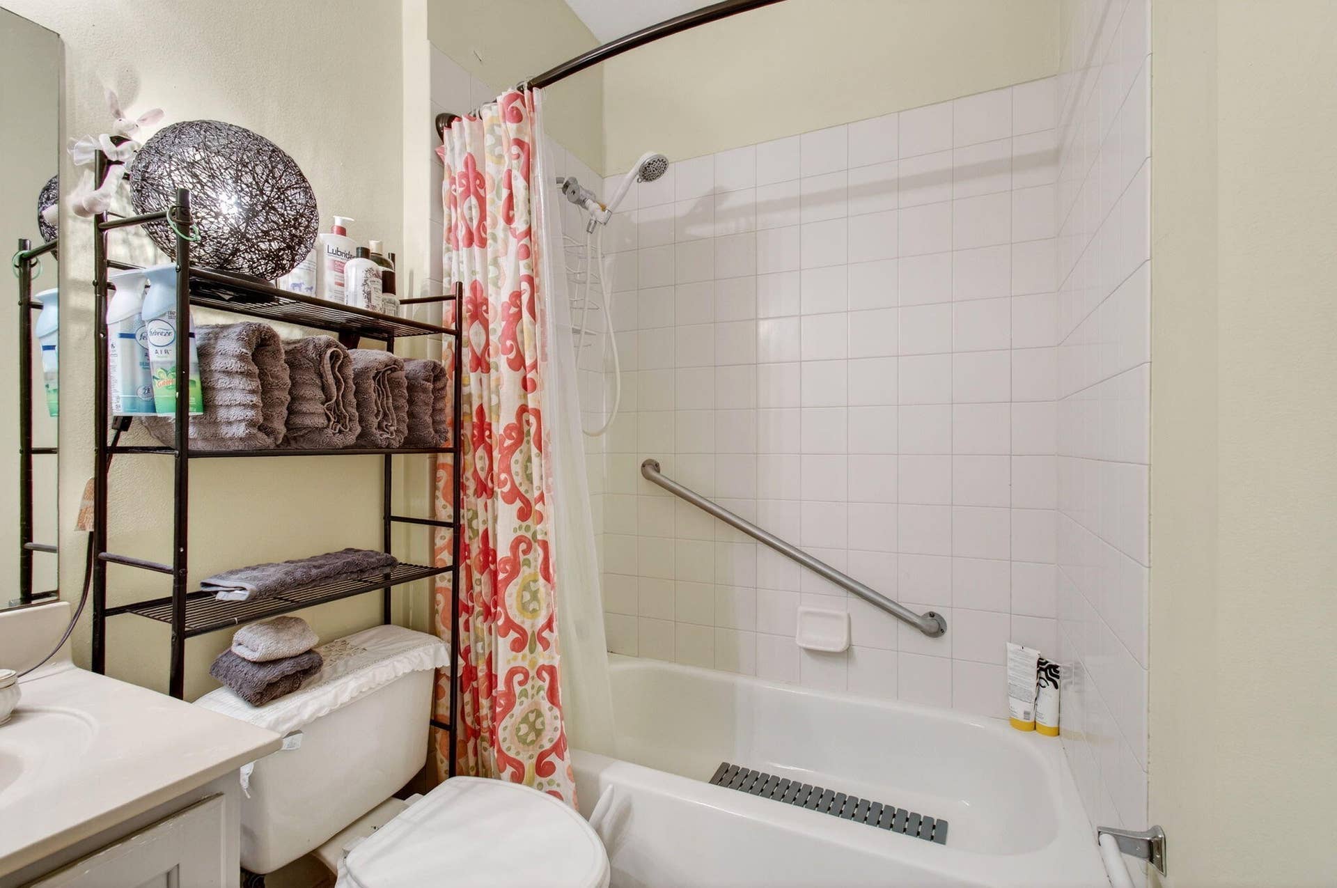 3167 Laurel Ridge Circle, Riviera Beach, FL 33404 60-web-or-mls-DSC_3108