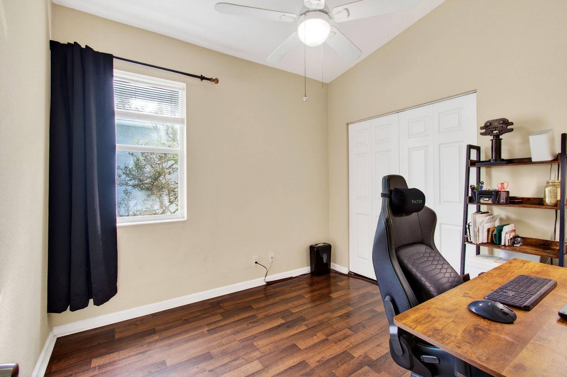 3167 Laurel Ridge Circle, Riviera Beach, FL 33404 54-web-or-mls-DSC_3059