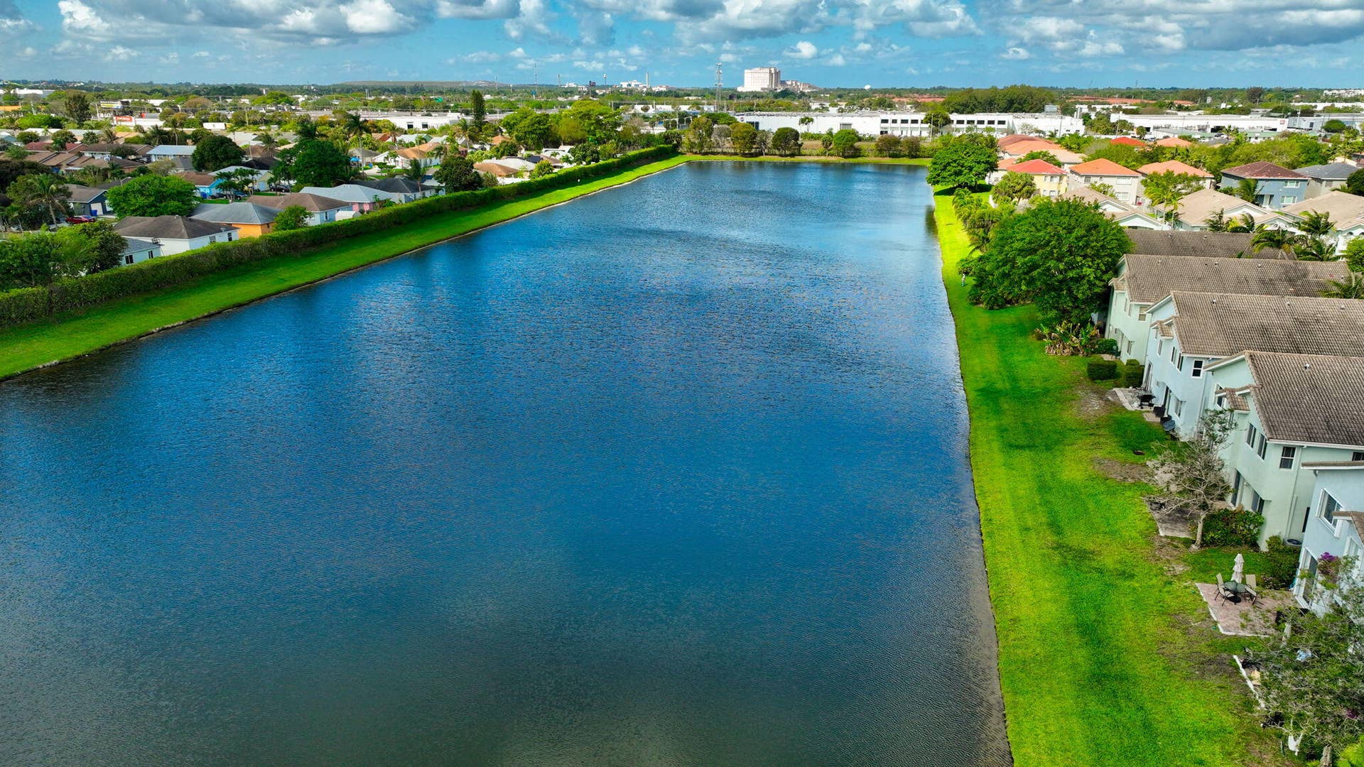 3167 Laurel Ridge Circle, Riviera Beach, FL 33404 73-web-or-mls-DJI_0074_5_6_7_8