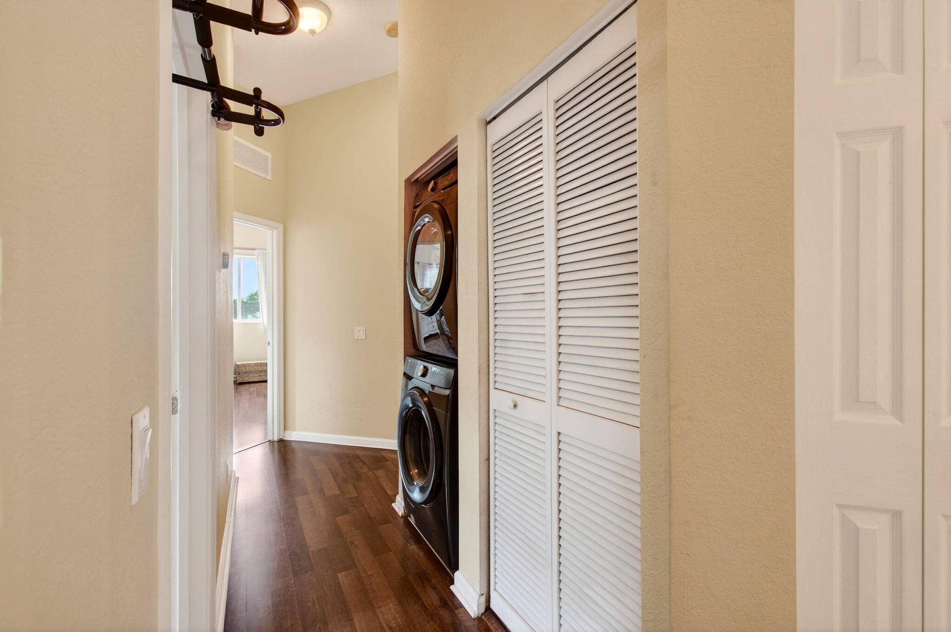 3167 Laurel Ridge Circle, Riviera Beach, FL 33404 41-web-or-mls-DSC_3123