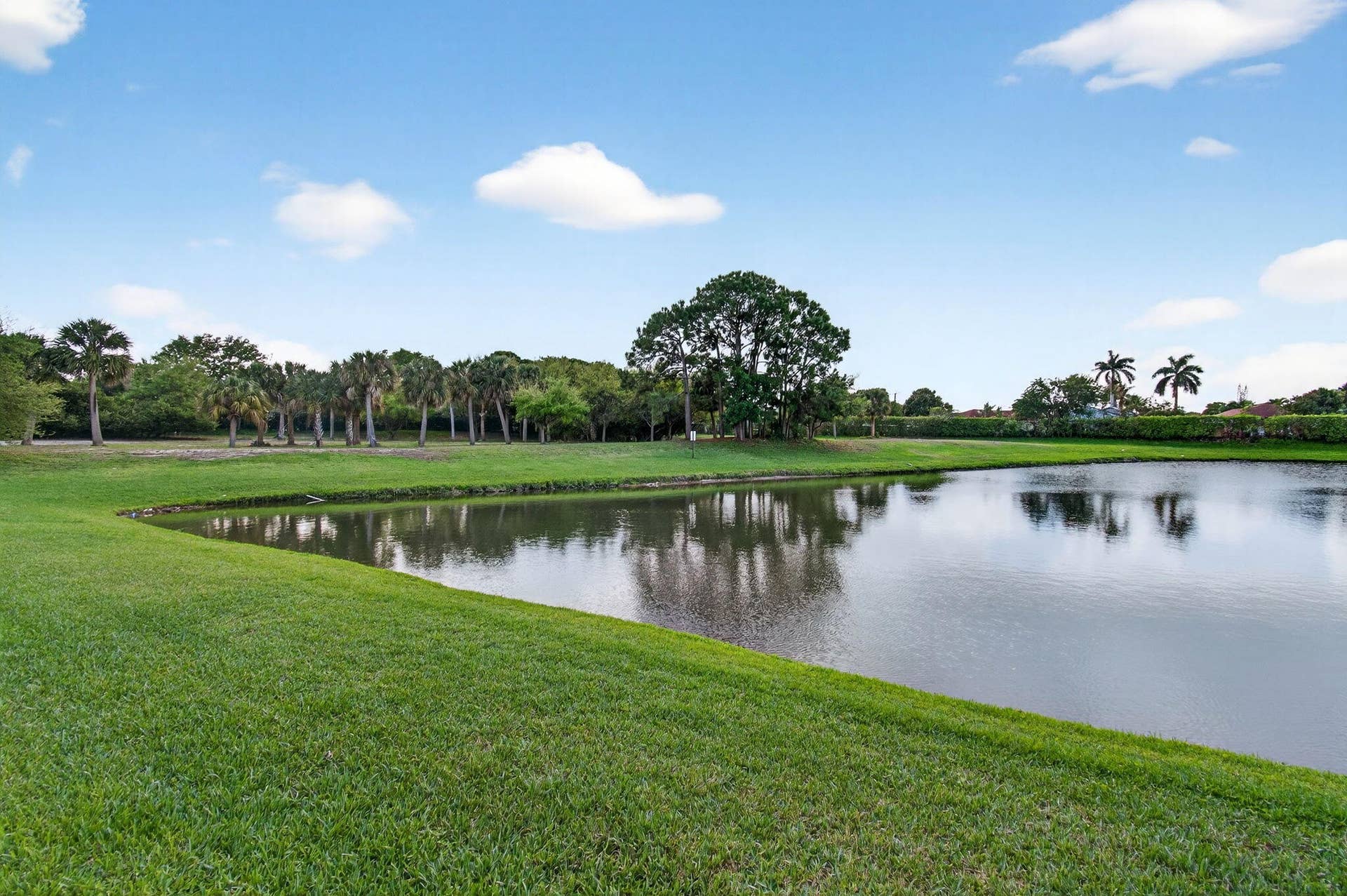 3167 Laurel Ridge Circle, Riviera Beach, FL 33404 63-web-or-mls-DSC_3378