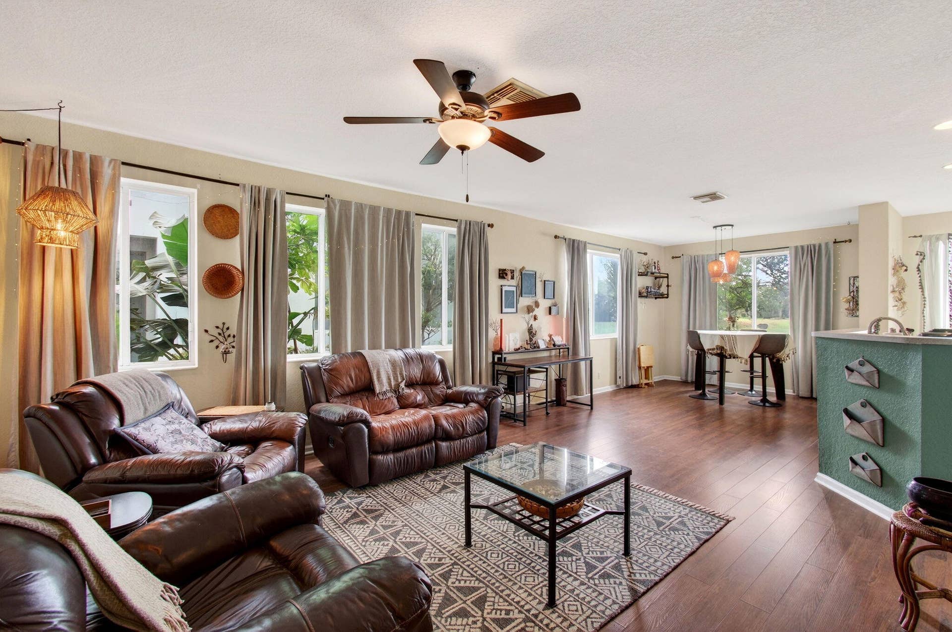 3167 Laurel Ridge Circle, Riviera Beach, FL 33404 19-web-or-mls-DSC_3245