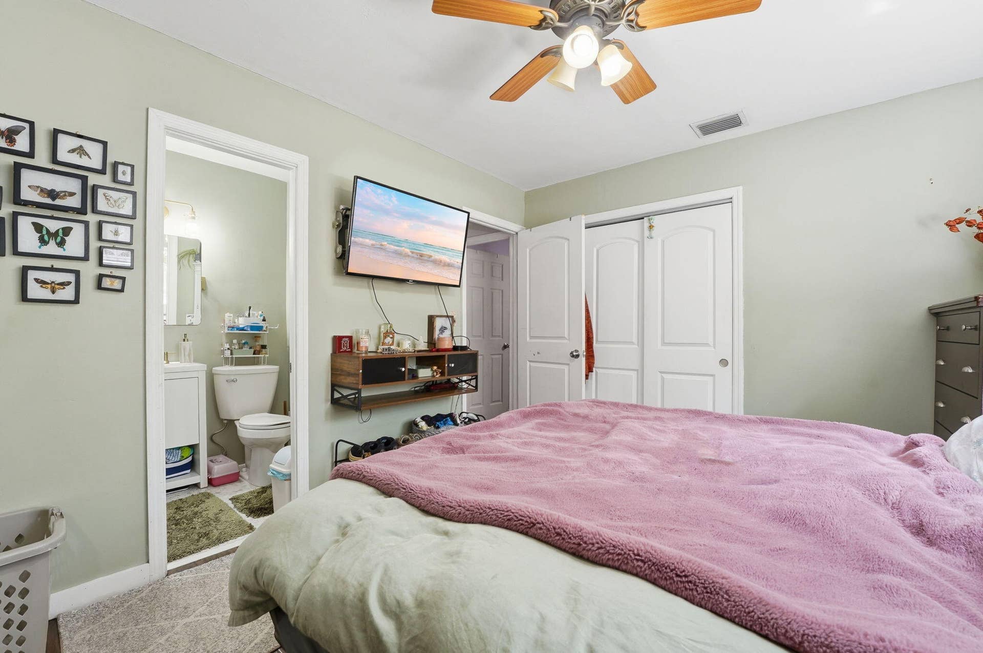 2725 NE 6th Avenue, Wilton Manors, FL 33334 Primary Bedroom