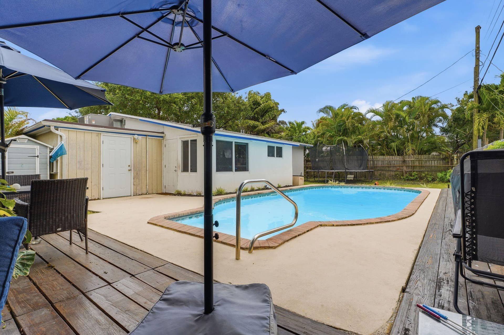 2725 NE 6th Avenue, Wilton Manors, FL 33334 Back Yard