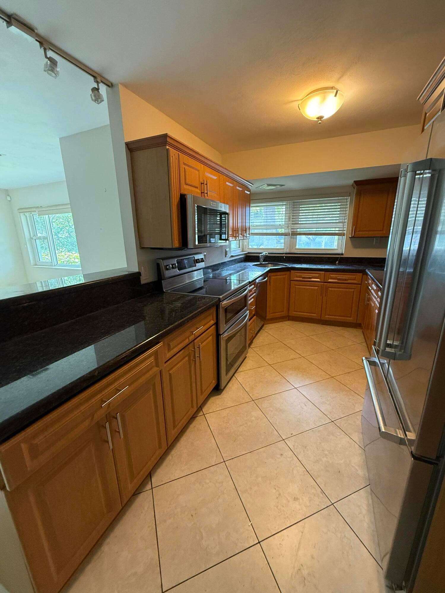 2456 Middle River Drive, Fort Lauderdale, FL 33305 IMG_9119