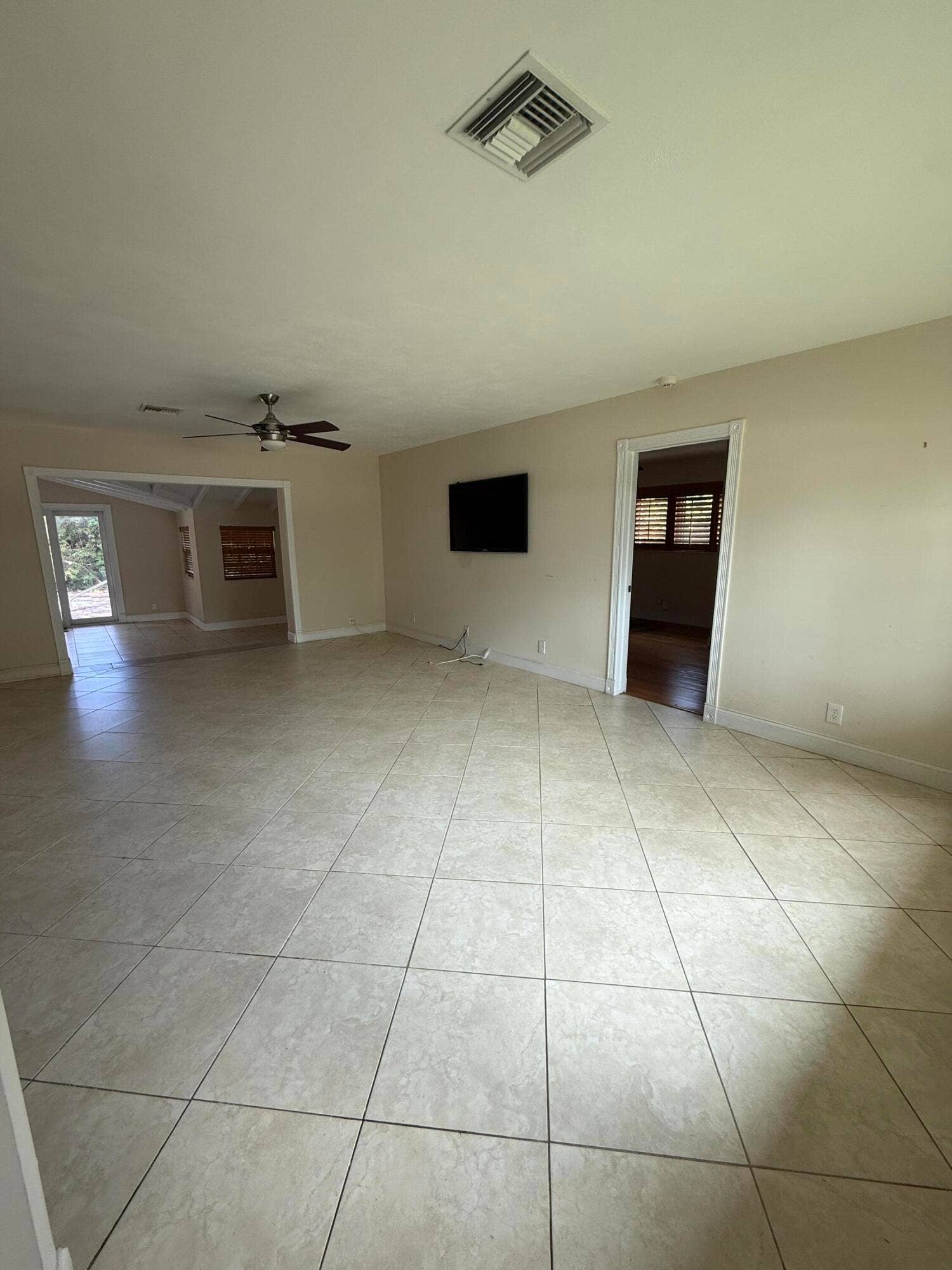 2456 Middle River Drive, Fort Lauderdale, FL 33305 IMG_9121