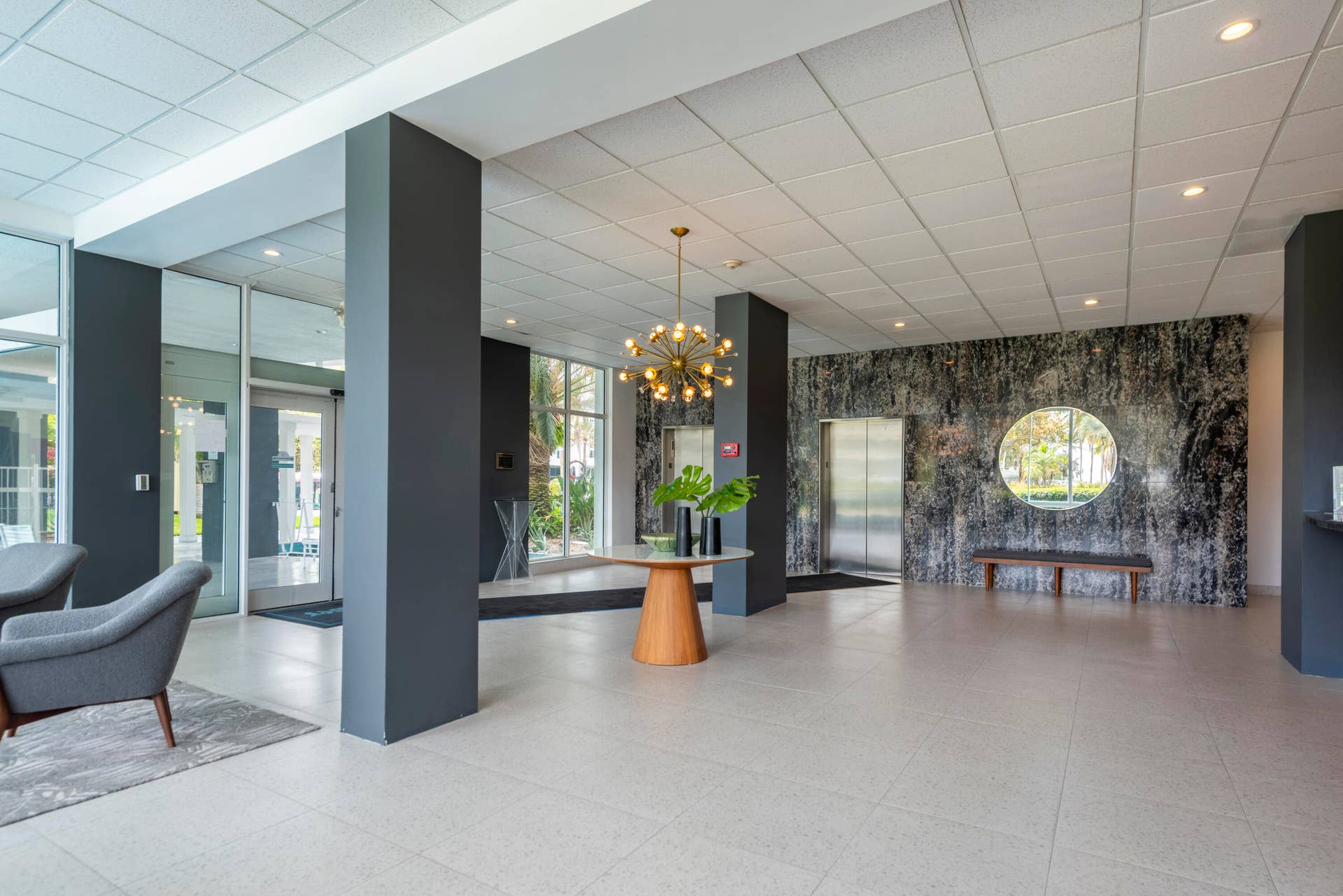 2840 N Ocean Boulevard, #507, Fort Lauderdale, FL 33308 Lobby area