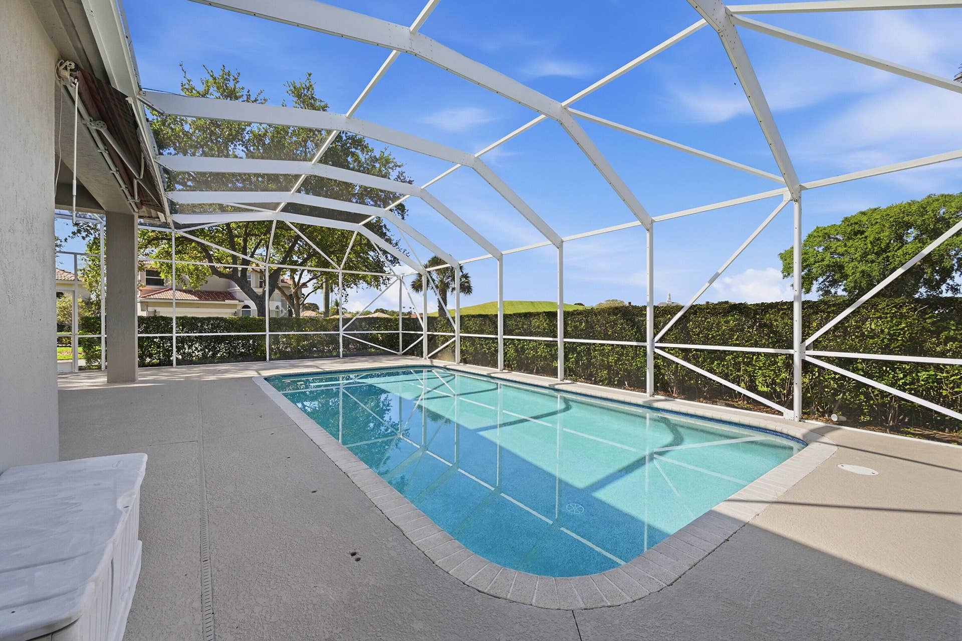 1589 NW 121st Drive, Coral Springs, FL 33071 VERY PRIVATE POOL
