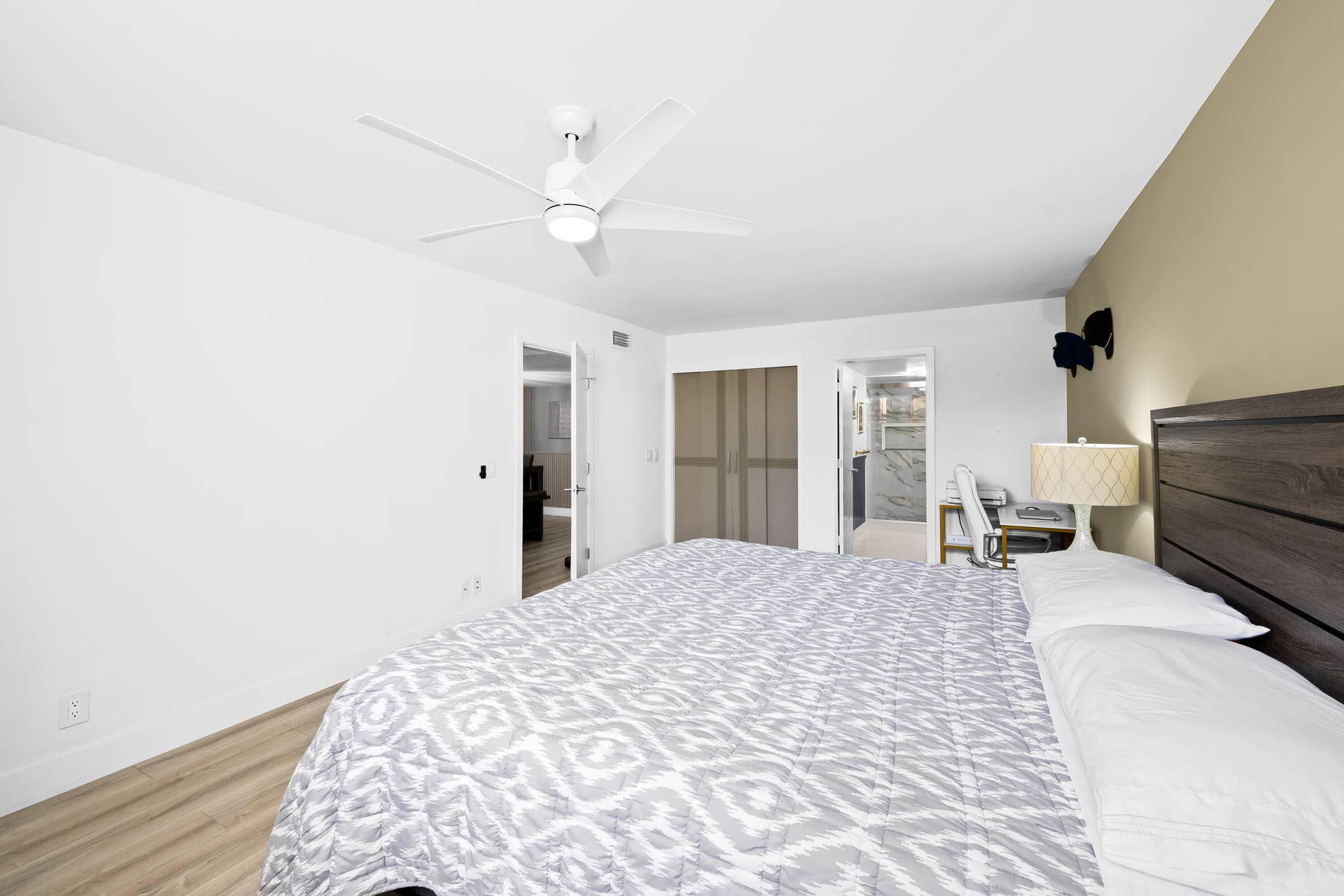 491 Racquet Club Road, #Unit 106, Weston, FL 33326 DSC_8599