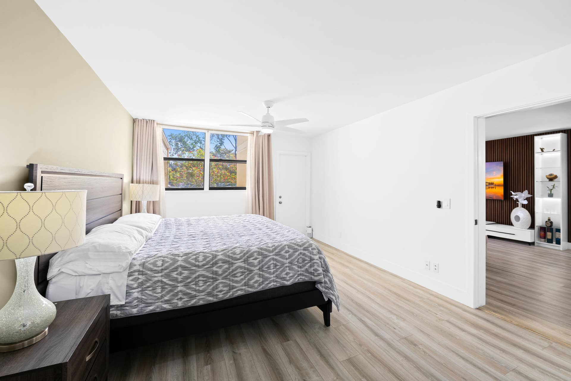 491 Racquet Club Road, #Unit 106, Weston, FL 33326 Primary Bedroom